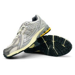 New Balance 1906R Man Silver