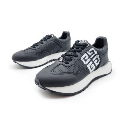 Givenchy Runner Black