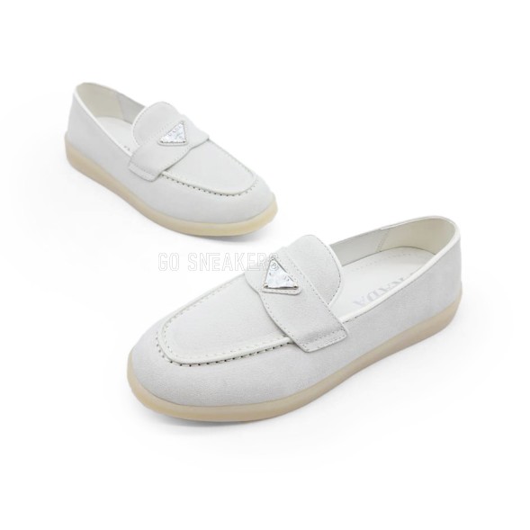 Женские мокасины Prada Mocassins Suede White