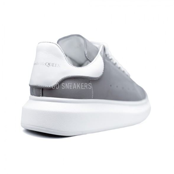 Женские кроссовки Alexander McQueen Luxe Reflective Grey