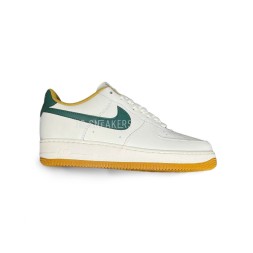 Nike Air Force 1 White/Green Swoosh