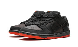 Nike Dunk SB Low Black Pigeon