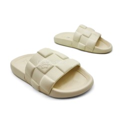 Louis Vuitton Flip-flops White