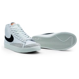 Nike SB Blazer Men Winter White